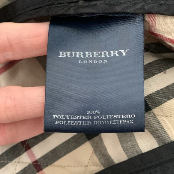 Burberry London Classic Black Diamond Quilted Snap Up Barn Jacket - Picture 9 of 12